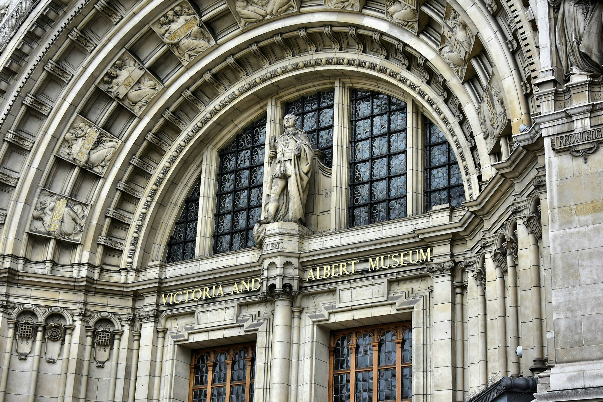 V&A Museum