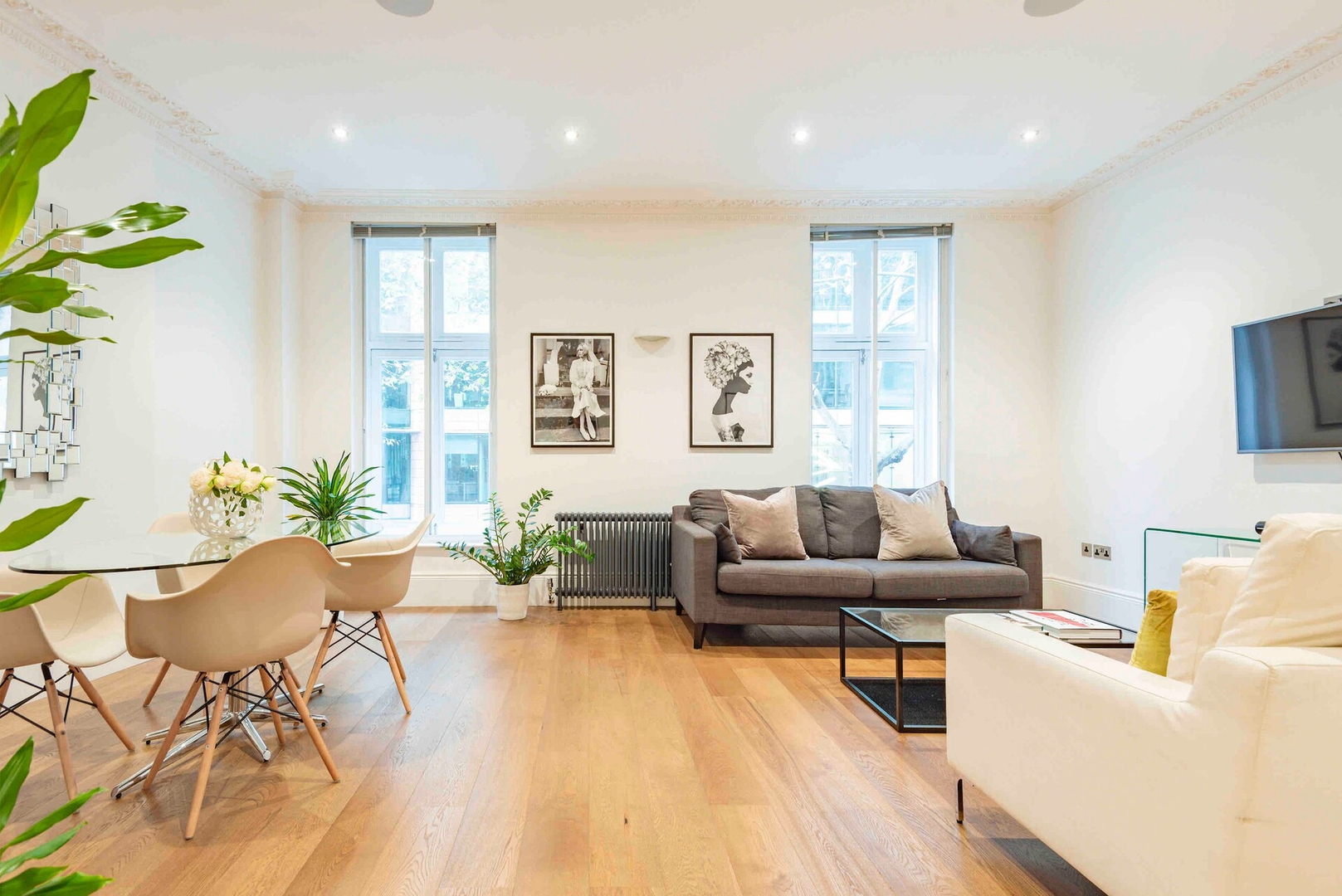 The 2 Connected Apartment in Covent Garden