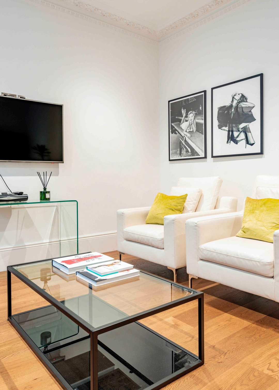 The 2 Connected Apartment in Covent Garden
