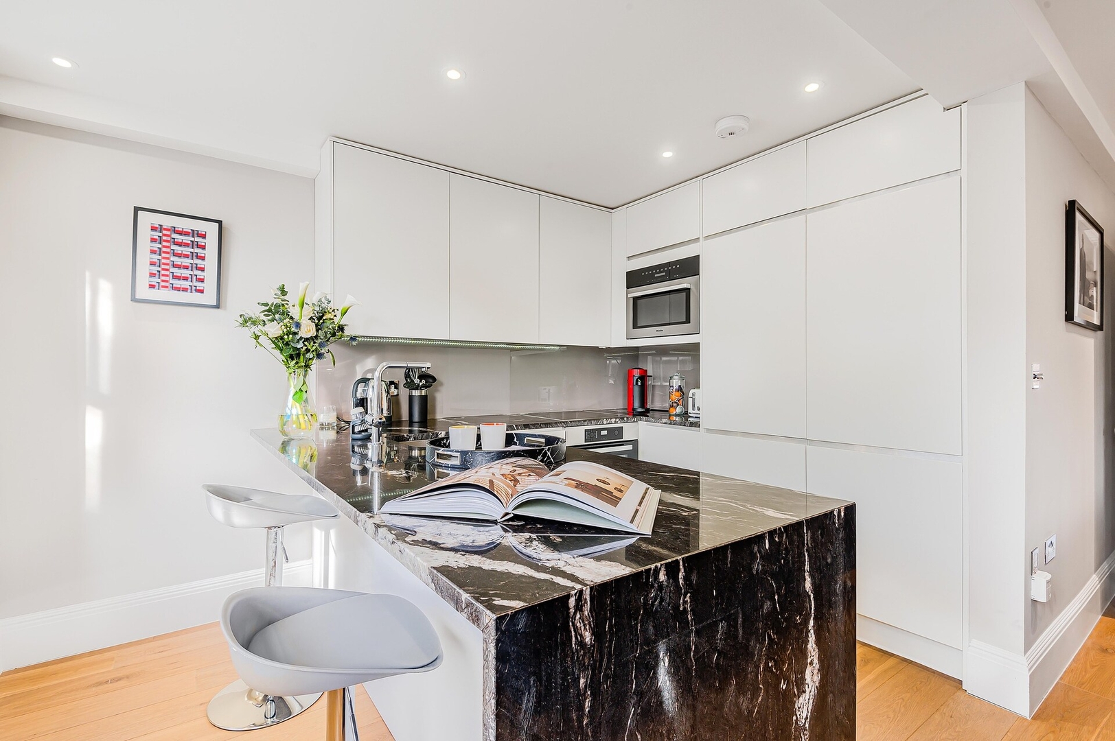 That Beautiful English Terraced House flat