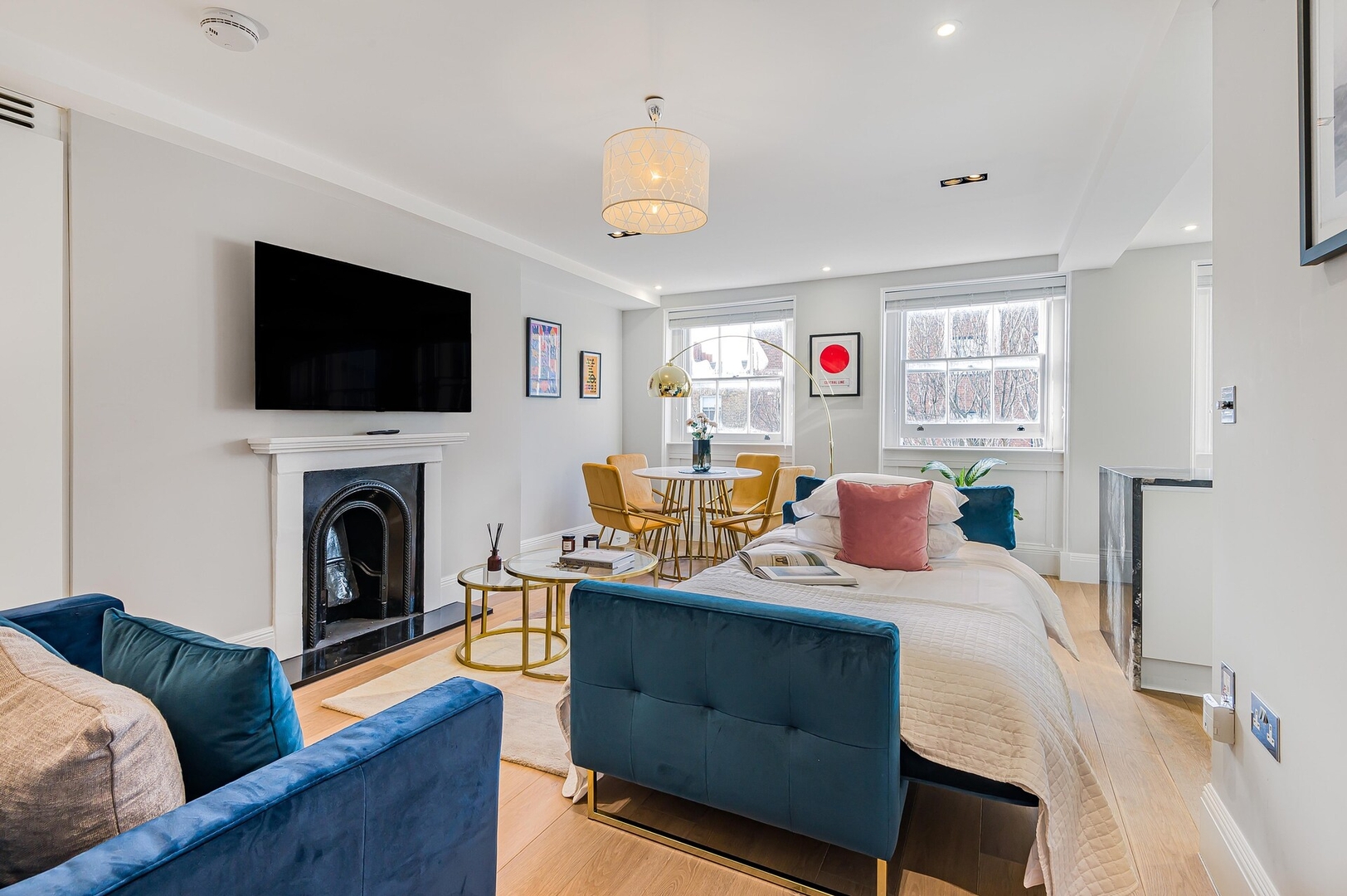 That Beautiful English Terraced House flat