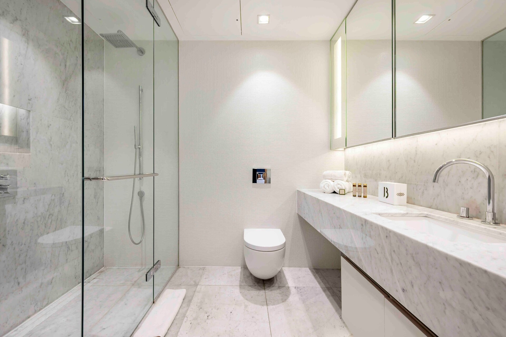 The Tower Bridge DeLuxe Flat