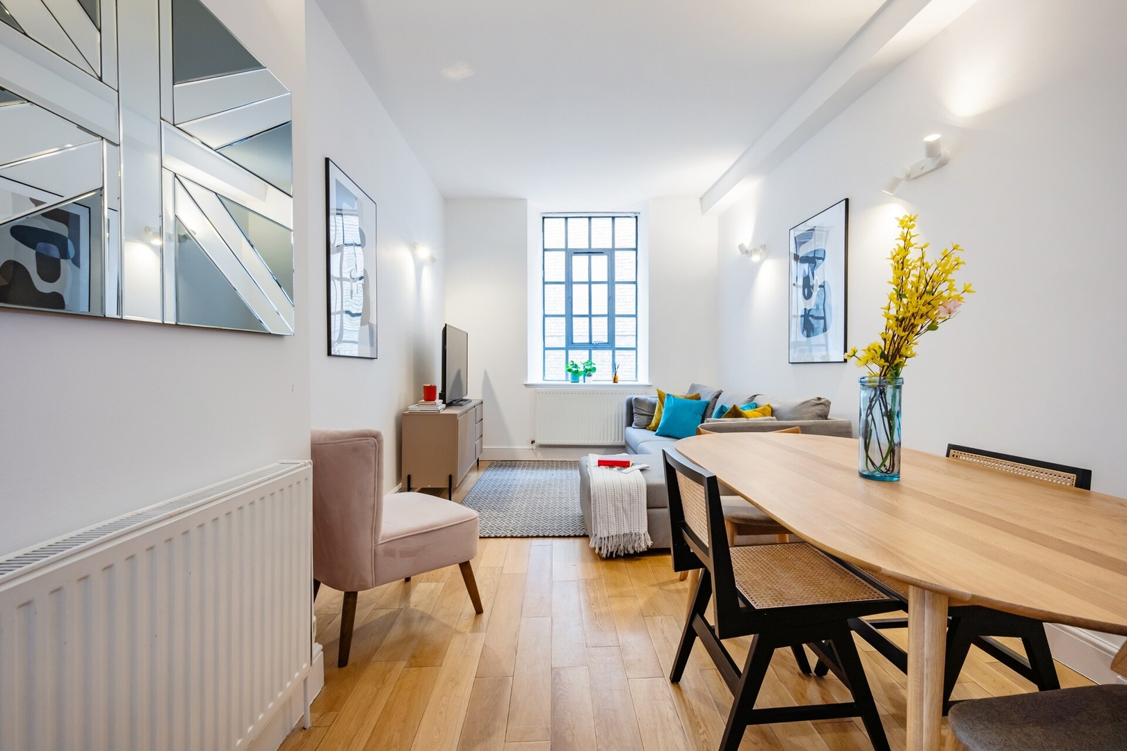 Our sole 2beds in Shelton Street