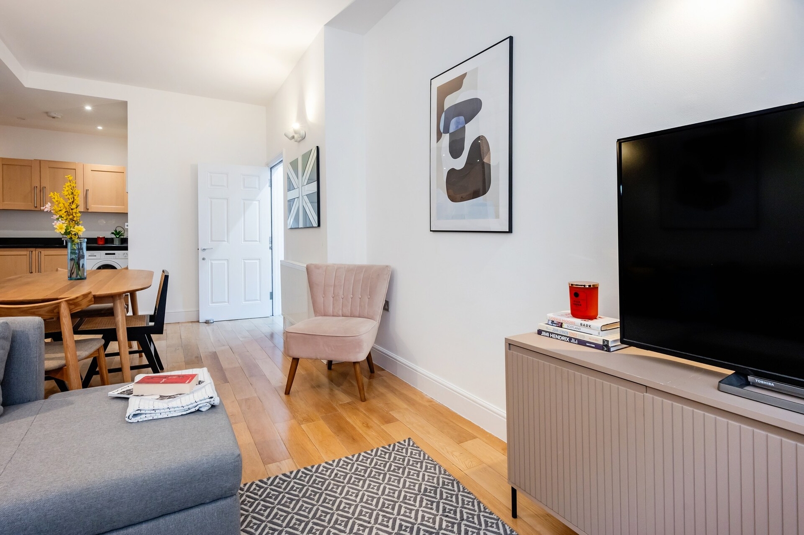 Our sole 2beds in Shelton Street