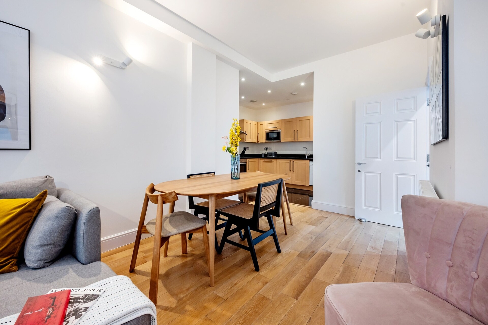 Our sole 2beds in Shelton Street