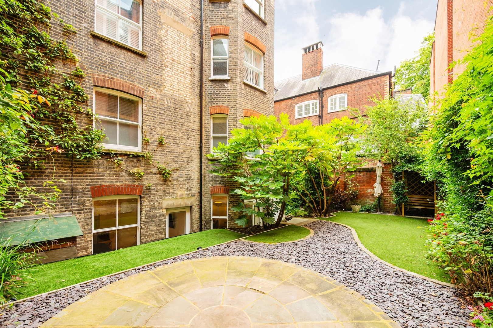 Bloomsbury Gardened 2 bedFlat