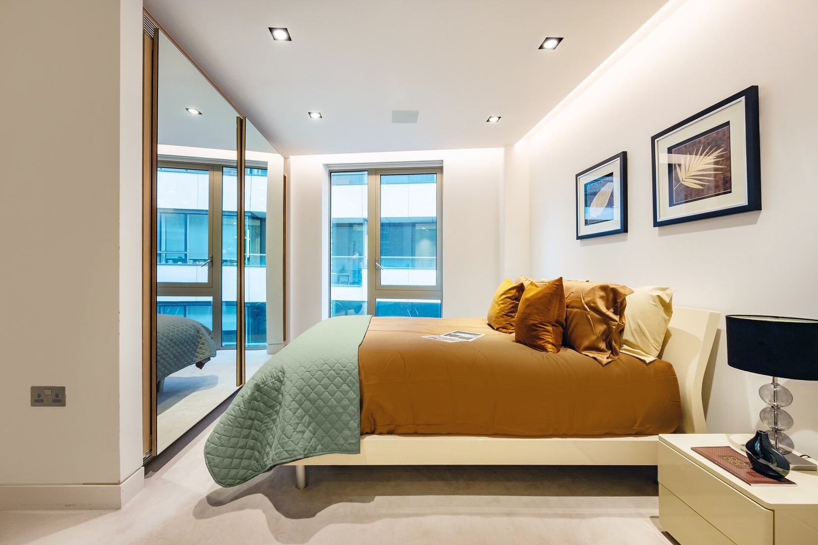 The Tower Bridge DeLuxe Flat