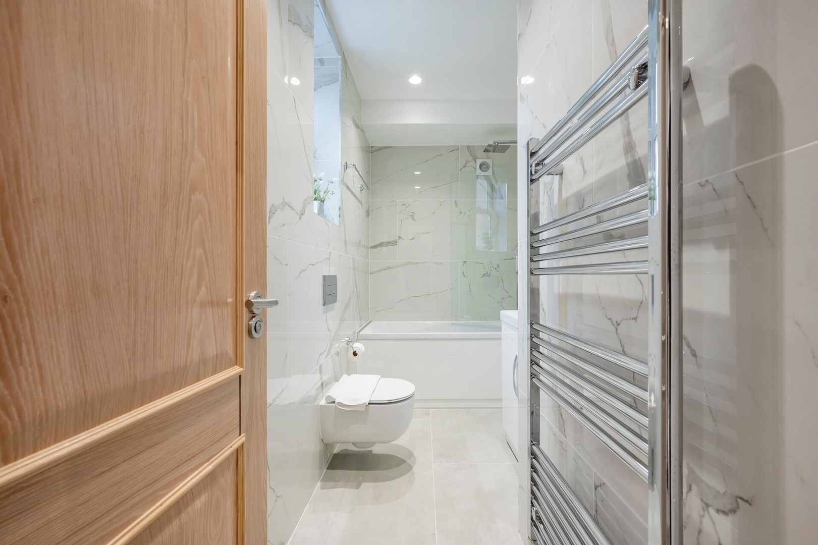 Elegant Urban Escape in Angel