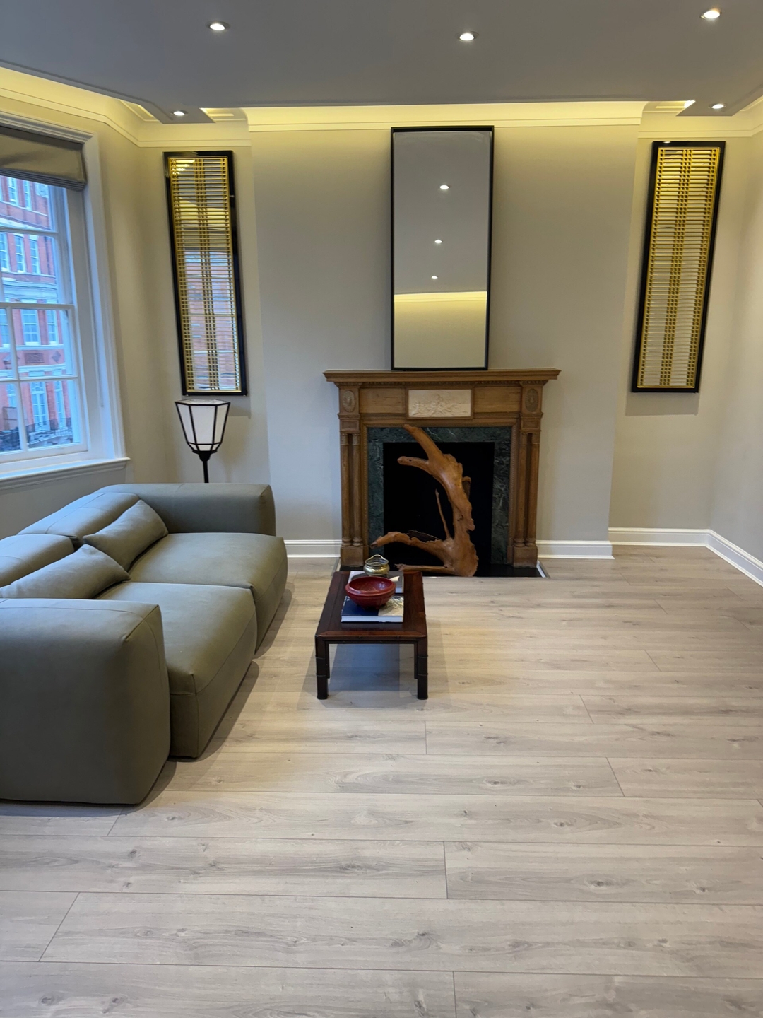 One Extra Spacious Mayfair Flat
