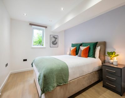 Stylish 2-Bedroom with Private Patio above Camden