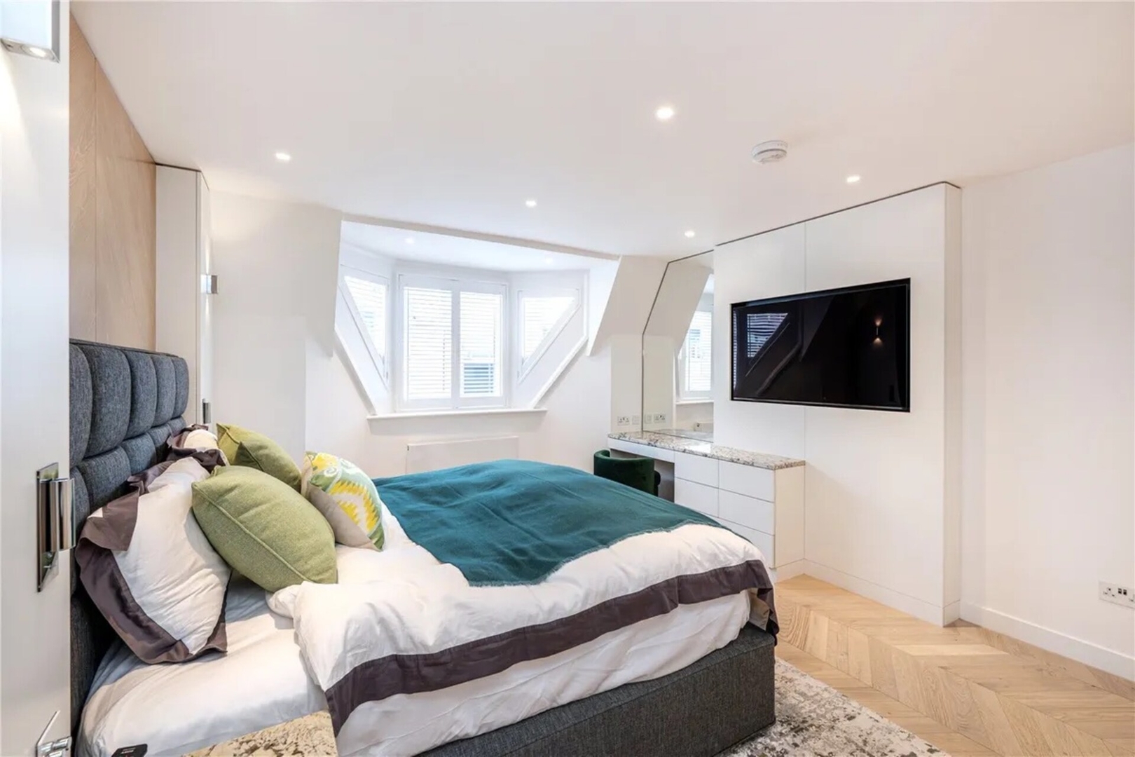 The Opera House Penthouse with Terraces
