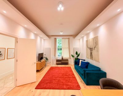 Porchester Square, Your London Base